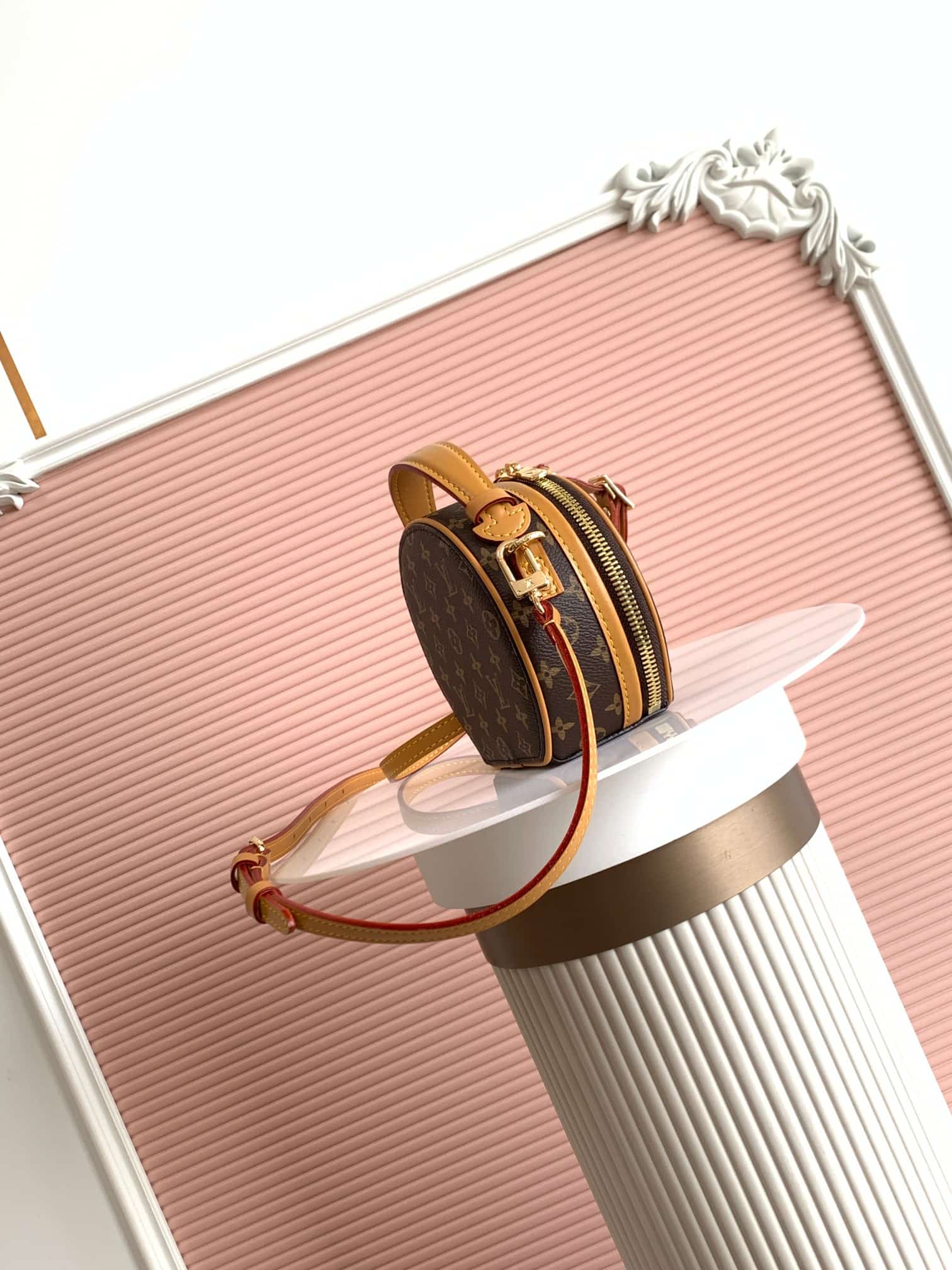 Louis Vuitton Mini Boite Chapeau Monogram Reverse coated canvas M83575 High