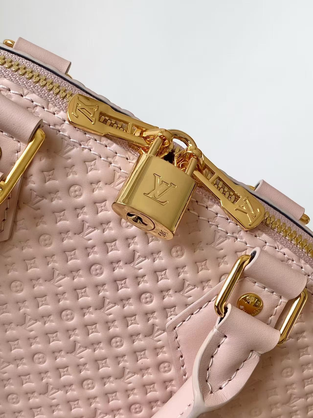 Louis Vuitton Alma BB Light Bliss Calfskin leather M29416 High