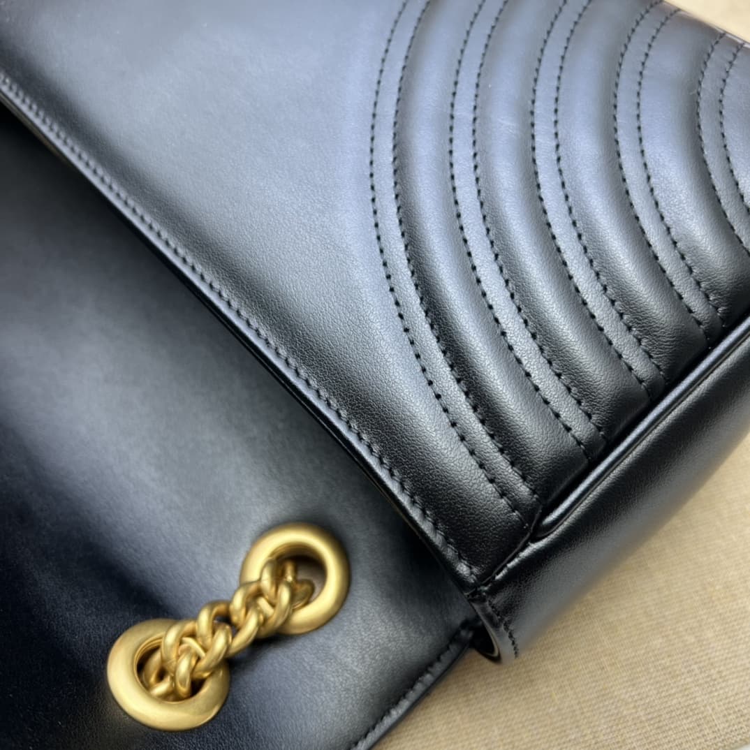 GG Marmont small matelassé shoulder bag 443497 black High