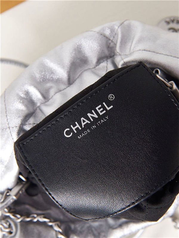 Chanel 22 MINI HANDBAG Shiny Calfskin Silver & Silver-Tone Metal AS3980 A