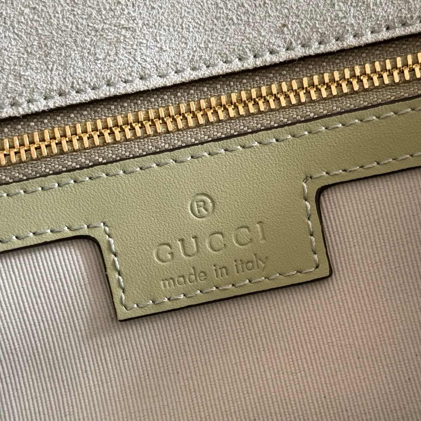 Gucci GG Marmont Shoulder Bag Green / Crystal 837267 High