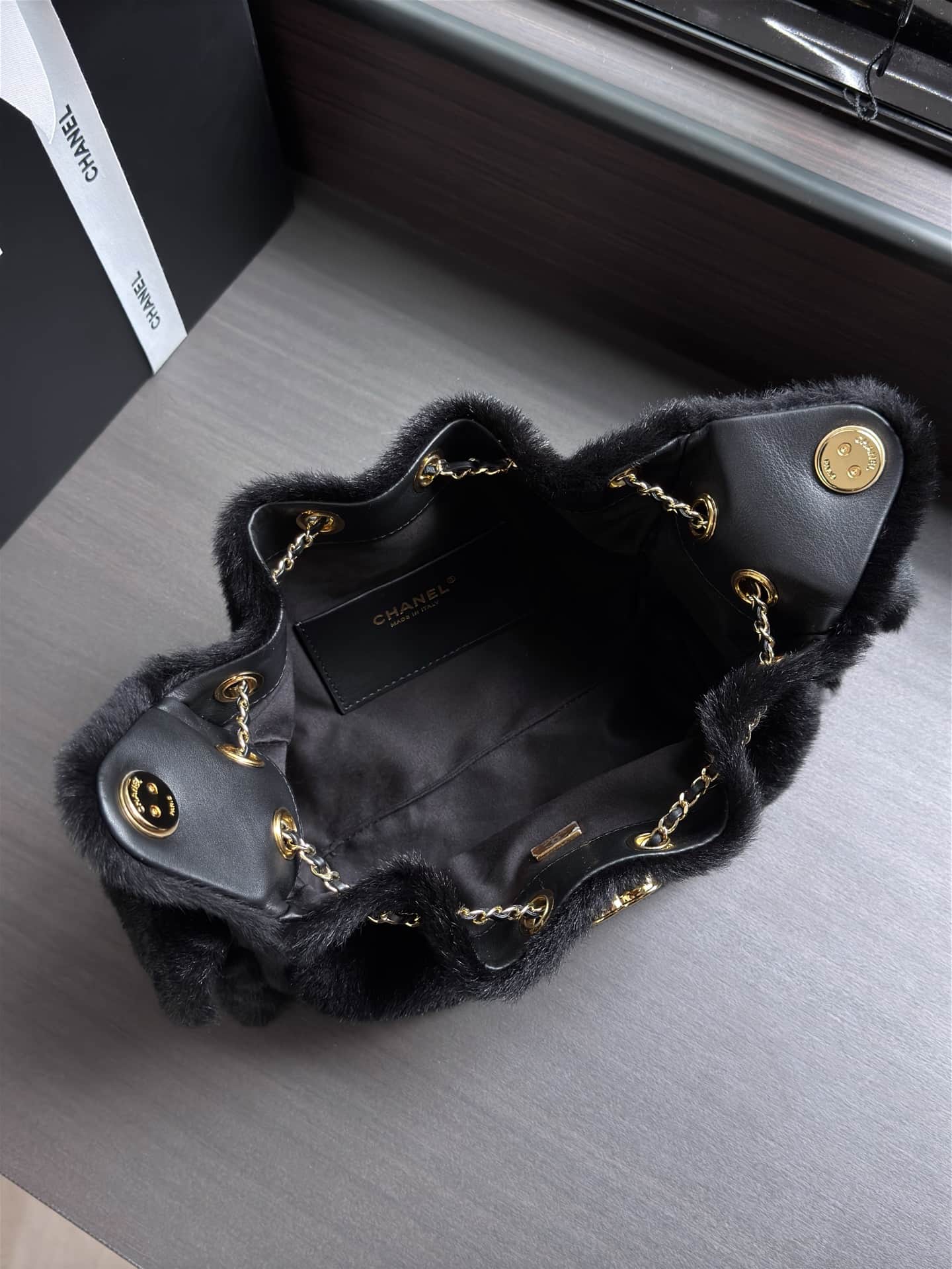 Chanel 25 Mini Hobo handbag AS5631 Lambskin & Gold-Tone Metal Black