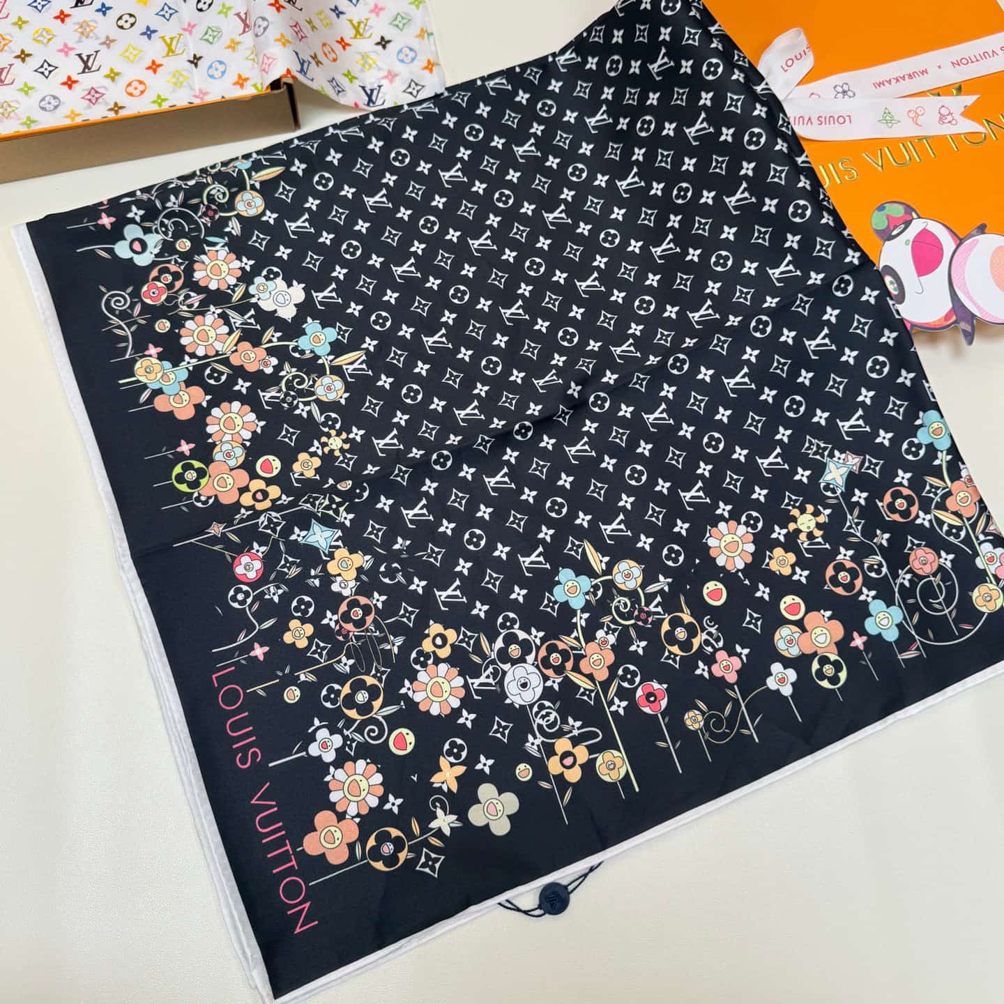 Louis Vuitton x Takashi Murakami Monogram Superflat Flowers Square 90 scarves