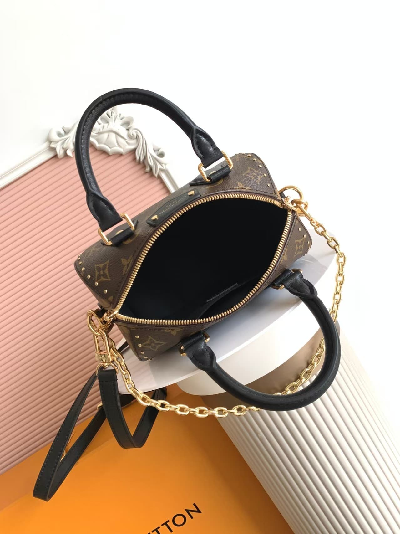 Louis Vuitton Speedy Trunk 20 Monogram canvas M13146 High
