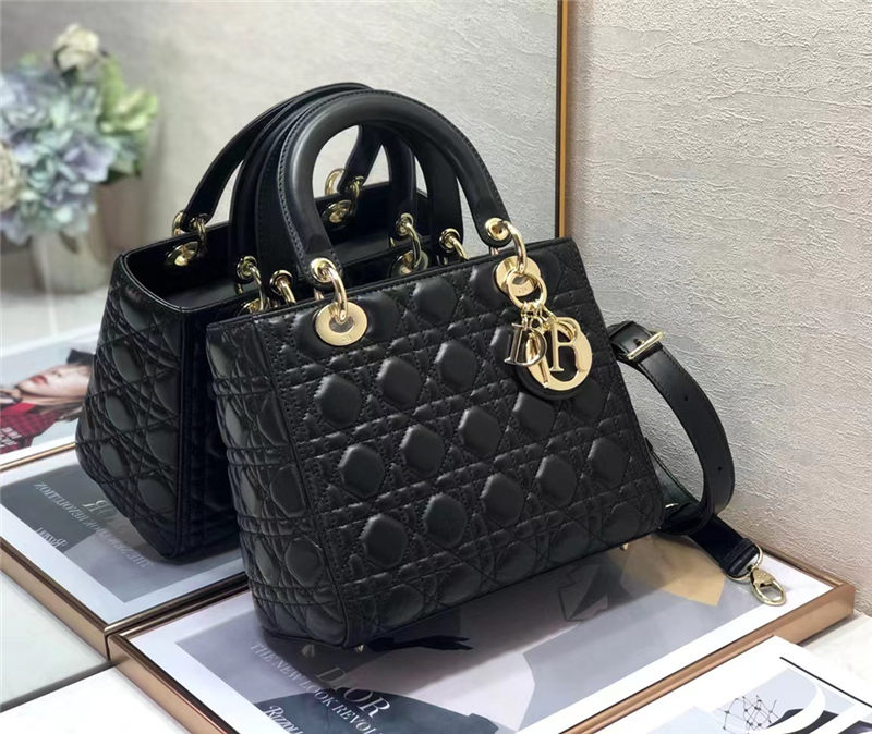 MEDIUM LADY Dior BAG Cannage Lambskin Black High