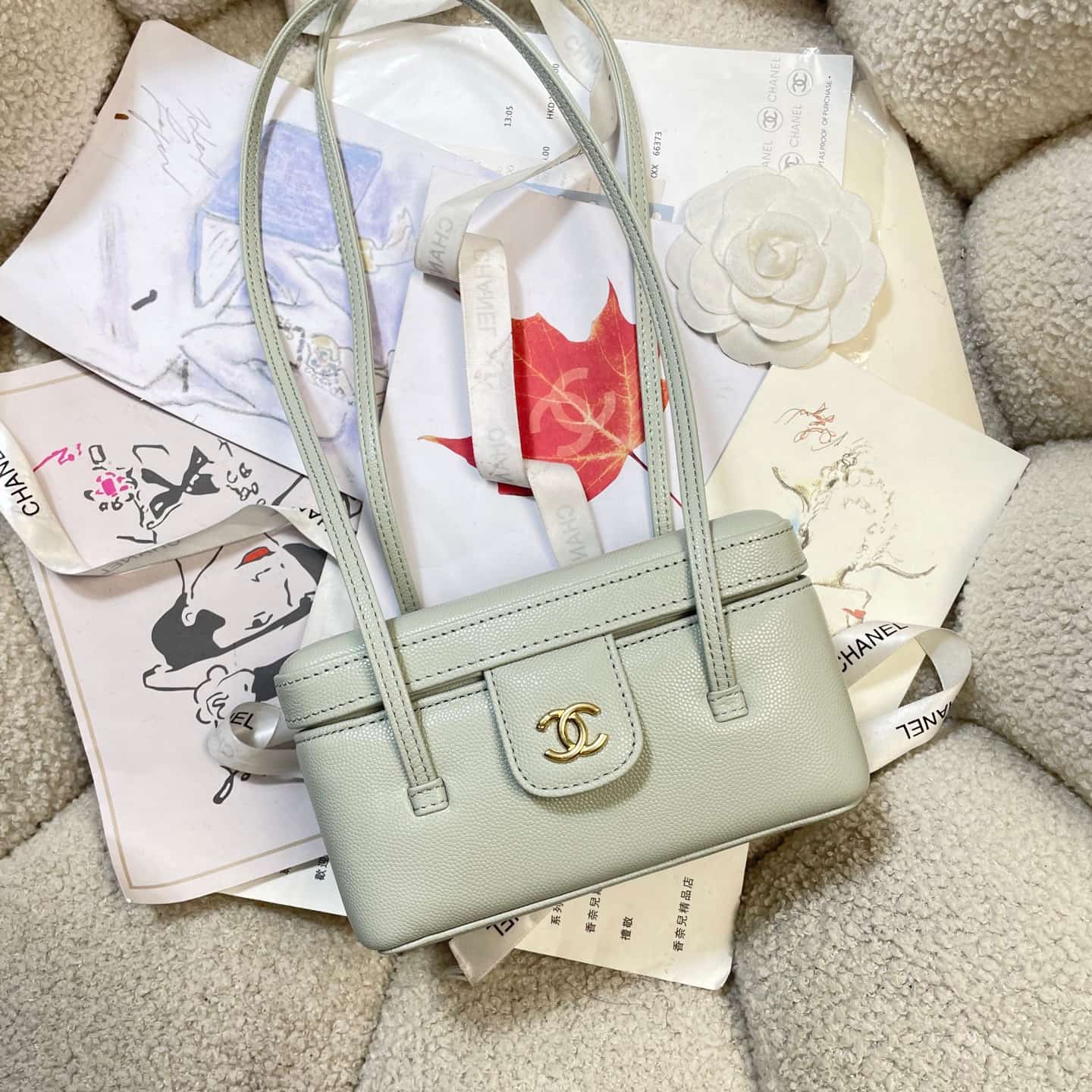 Chanel Long Vanity with Leather Strap Grained Shiny Calfskin & Gold-Tone Metal Light Green AP5067 A