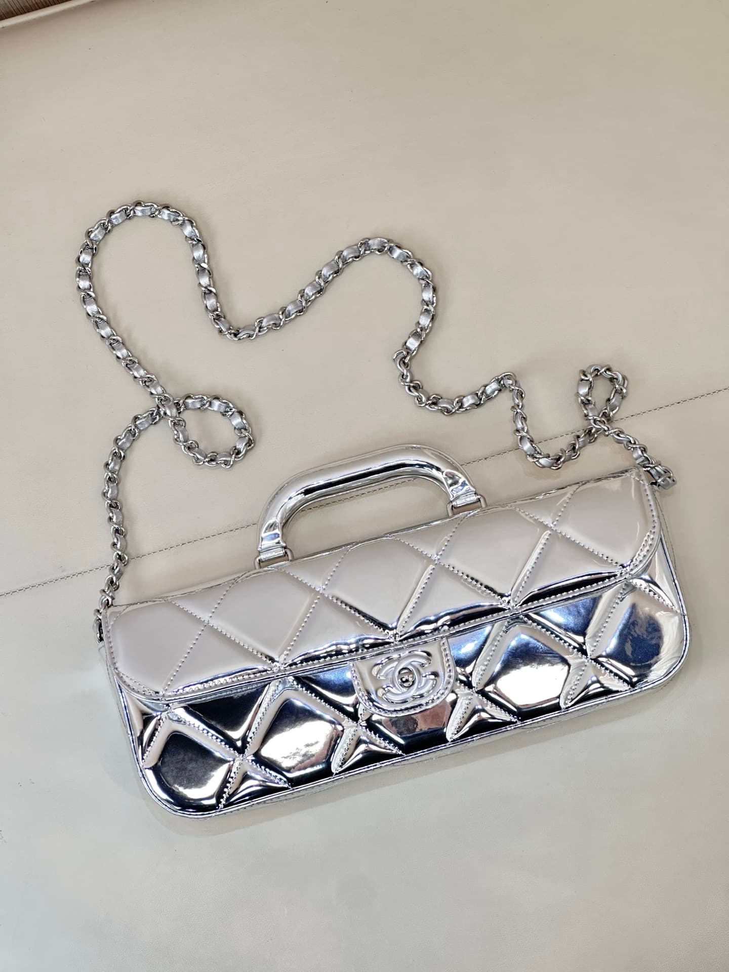 Chanel Large Flap Bag With Top Handle Metallic Mirror Lambskin & Silver-tone Metal AS5807 Silver TOP