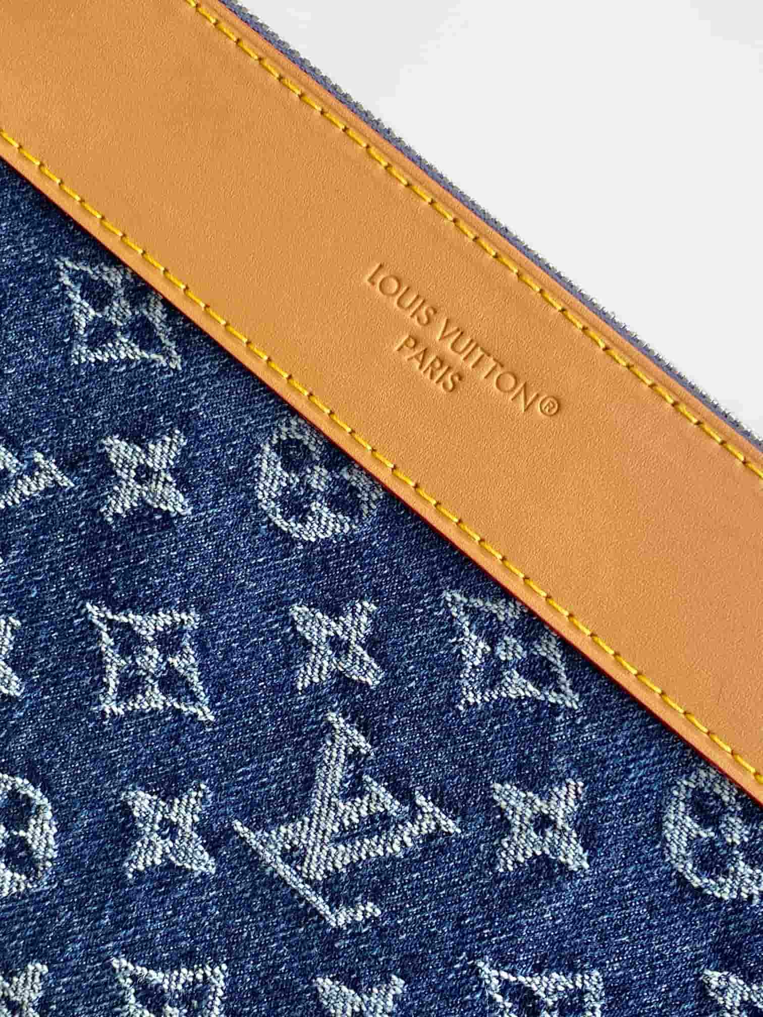 Louis Vuitton Pochette Voyage Souple Blue Monogram Flowers Denim M27559 High