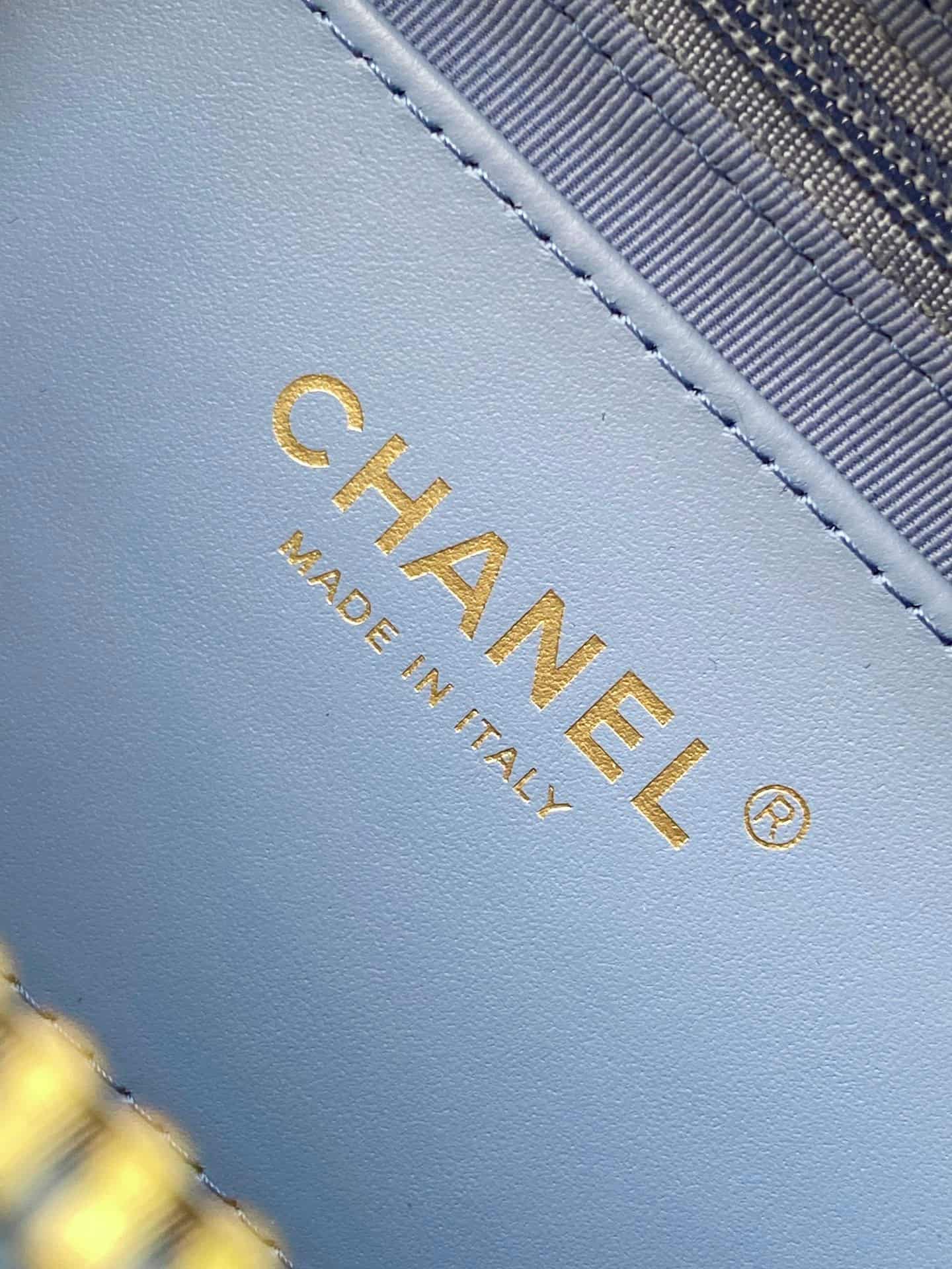 Chanel Trendy Pockets Hobo Bag Denim & Gold Metal Blue AS5339 A