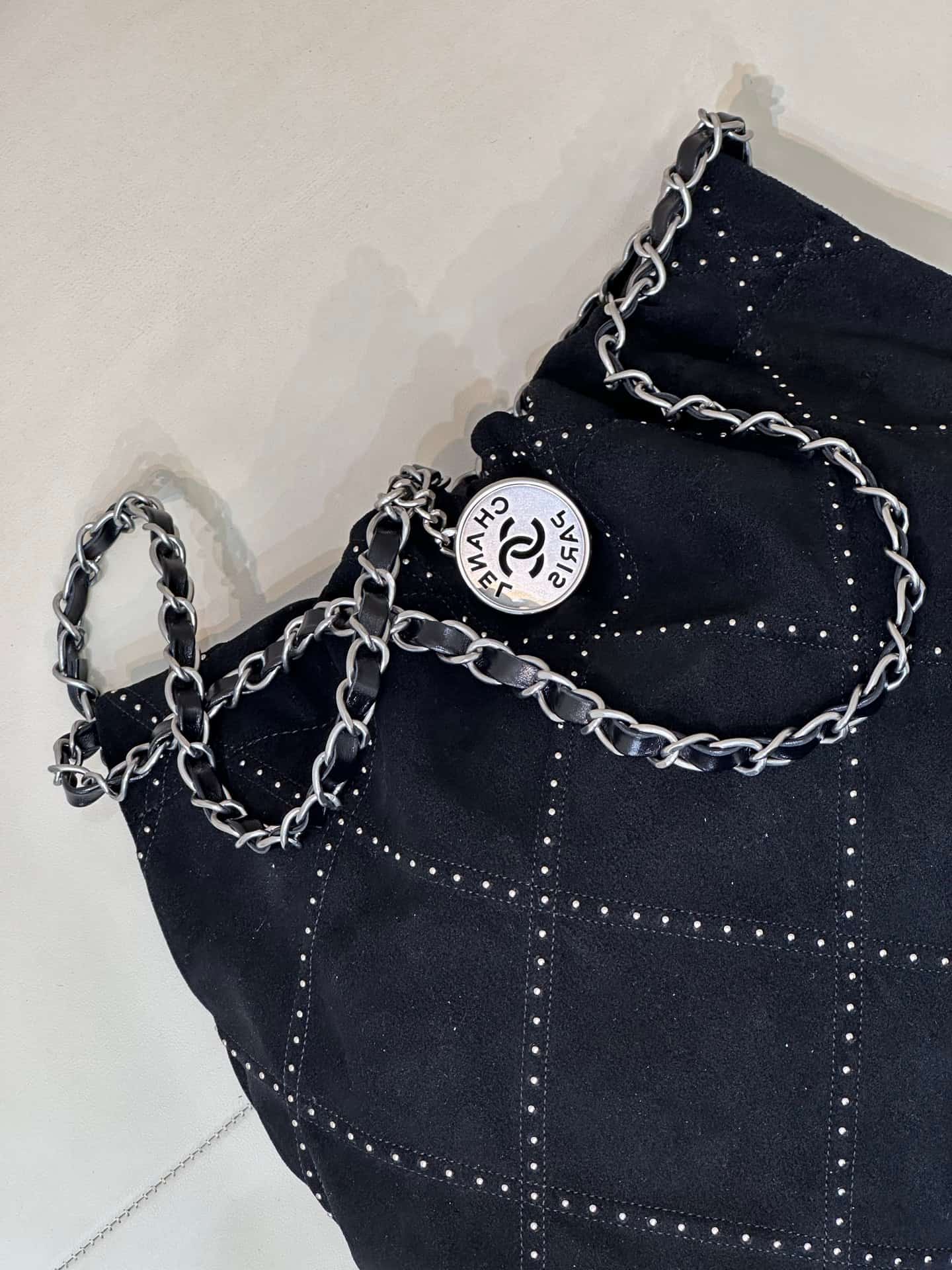 Chanel 22 Small handbag Suede calfskin studs & silver-tone metal AS3260 Black TOP