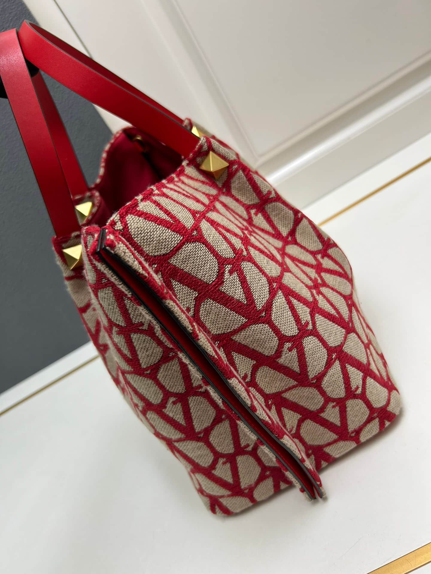 Valentino Garavani VLogo Signature Toile Iconographe Tote Bag Red Mid