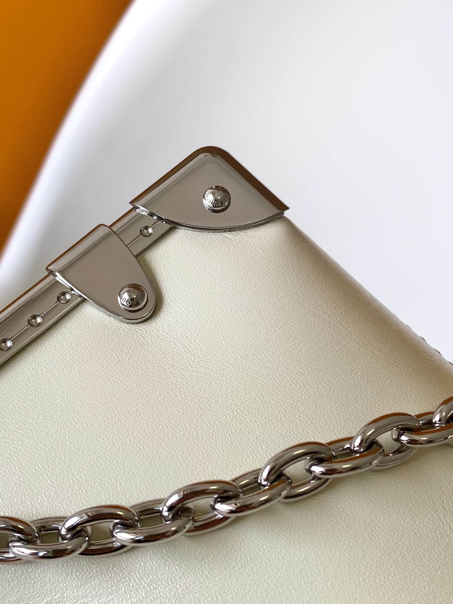 Louis Vuitton Slim Trunk Vanille Calfskin leather M12560 High