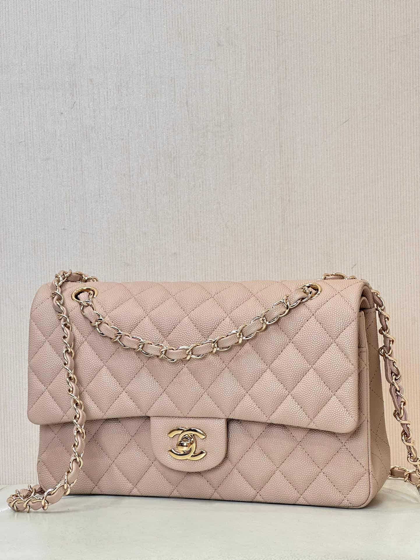 Chanel Medium CLASSIC HANDBAG Grained  Calfskin & Gold-Tone Metal Light Beige TOP