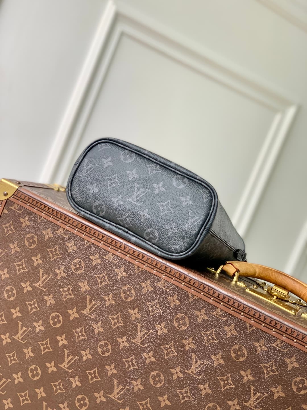 Louis Vuitton Neverfull Bandoulière Inside Out BB M15210 Monogram Eclipse/Black High