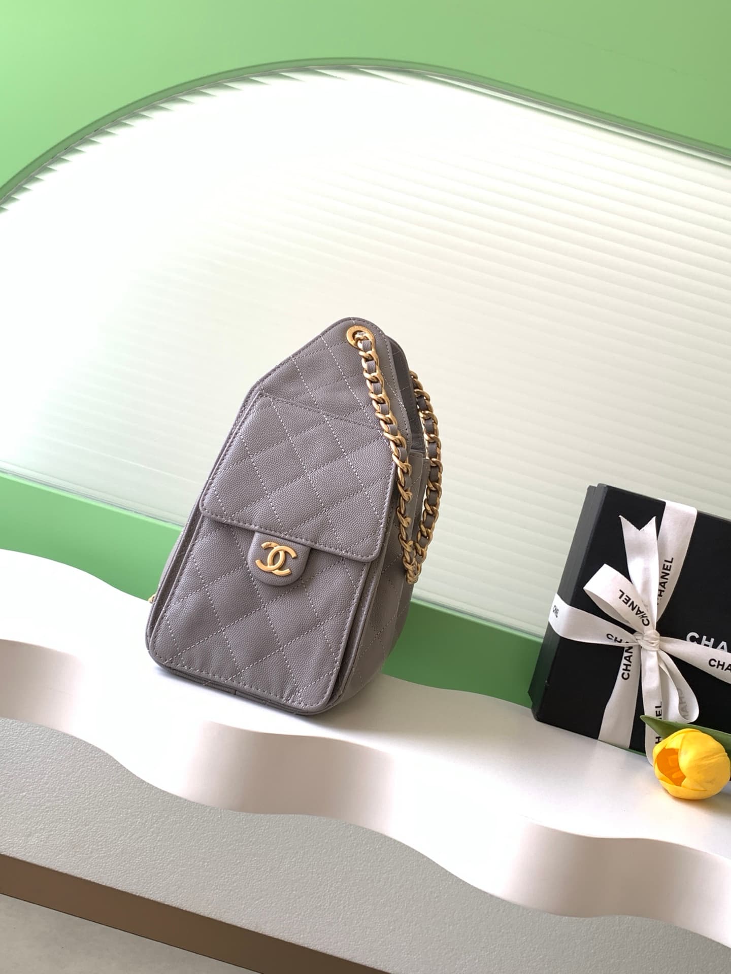 Chanel 25 Small Hobo handbag AS5293 Grained Calfskin &Gold-Tone Metal Grey A