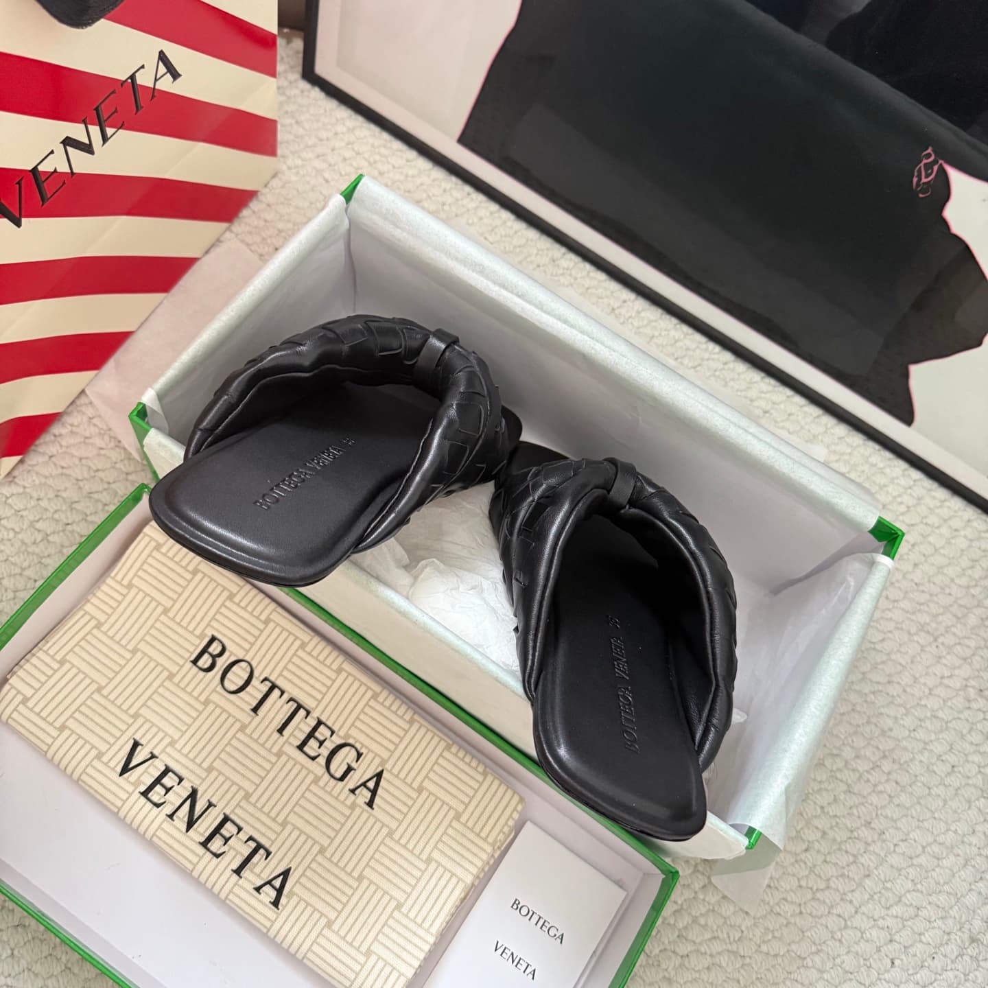 Bottega Veneta Salsa Flat Thong Sandals Women Men