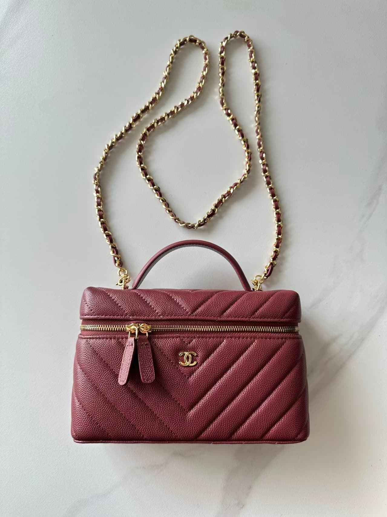 Chanel Vanity with Chain Grained Shiny Calfskin & Gold-Tone Metal Dark Burgundy AP5212 A