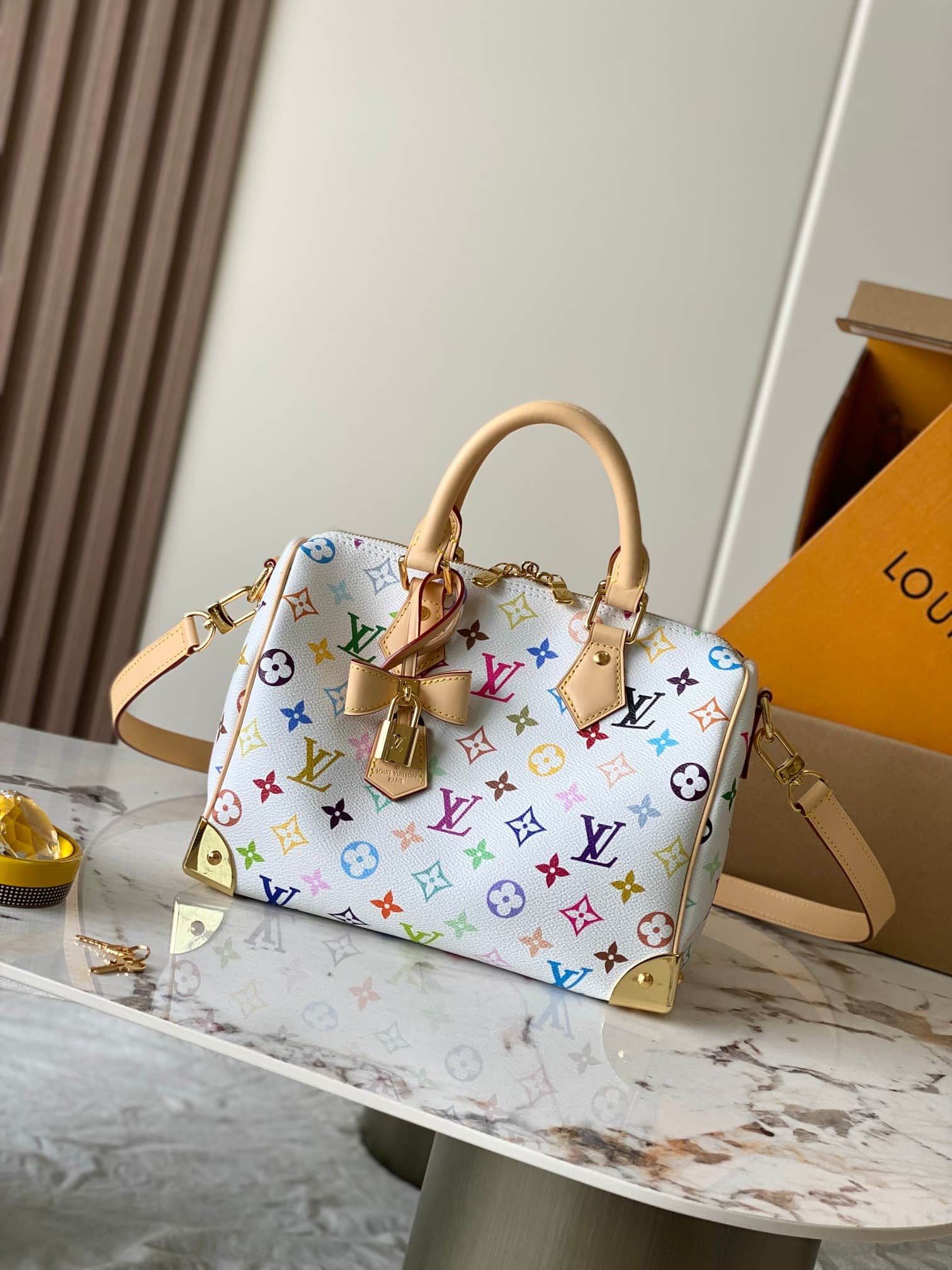 Louis Vuitton x Murakami Speedy Bandoulière 25 Monogram coated canvas M13085 Top