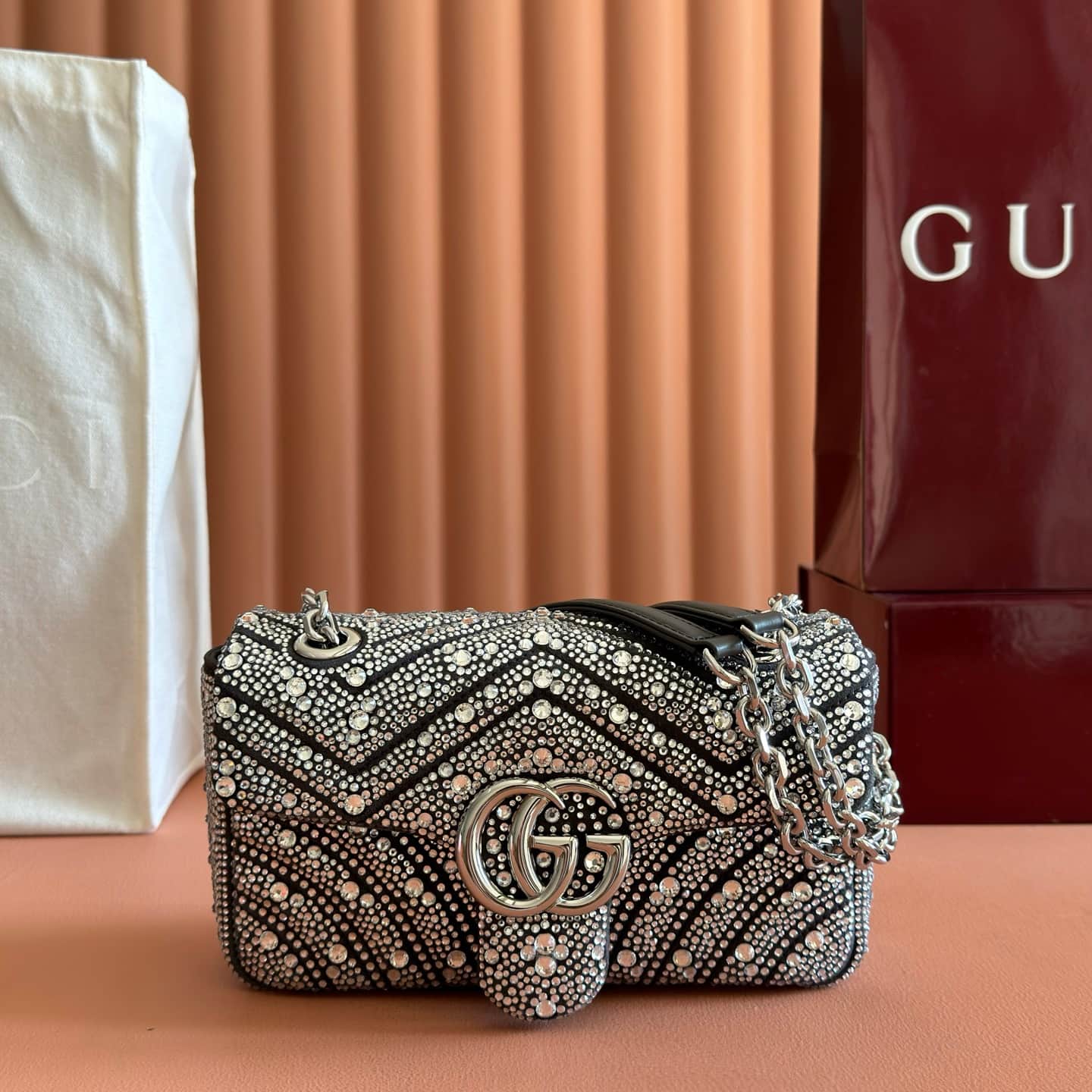 Gucci GG Marmont Shoulder Bag Black / Crystal 837280 High