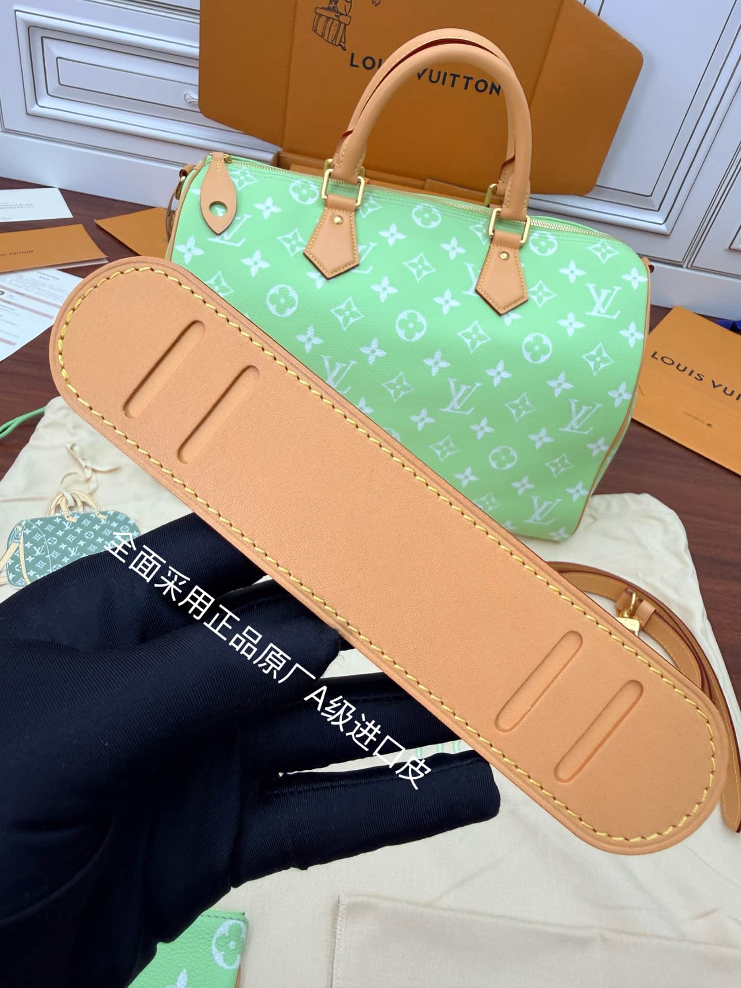 Louis Vuitton Speedy P9 Bandoulière 40 Frozen Lime Calf leather M13921 TOP