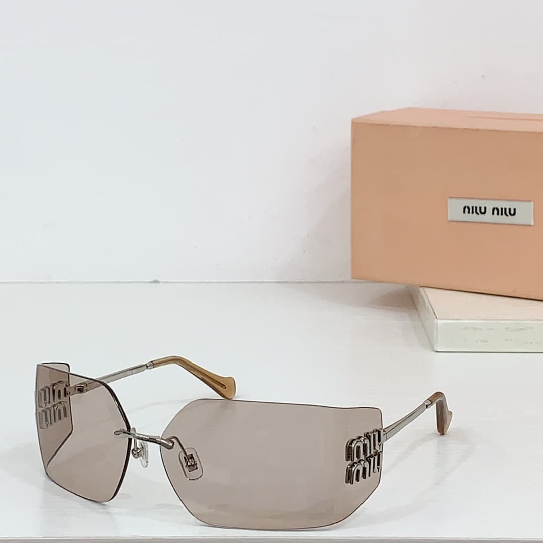 Miu Miu Runway sunglasses