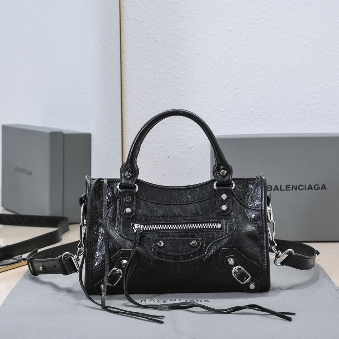 WOMEN'S LE CITY MINI BAG Lambskin & Silver Metal High