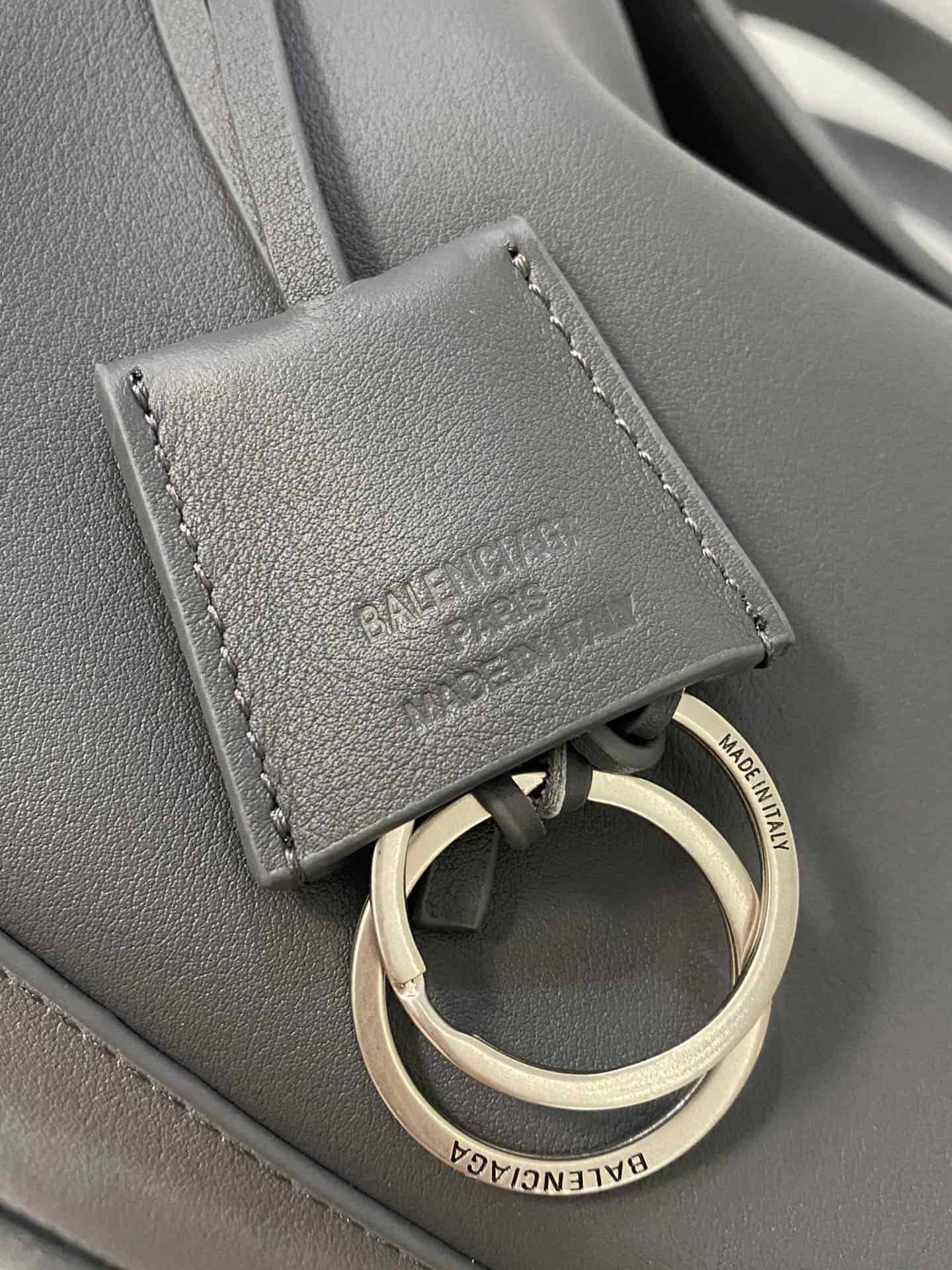 Balenciaga Rodeo Small Bag in Grey Leather With Silver-Tone Metal TOP