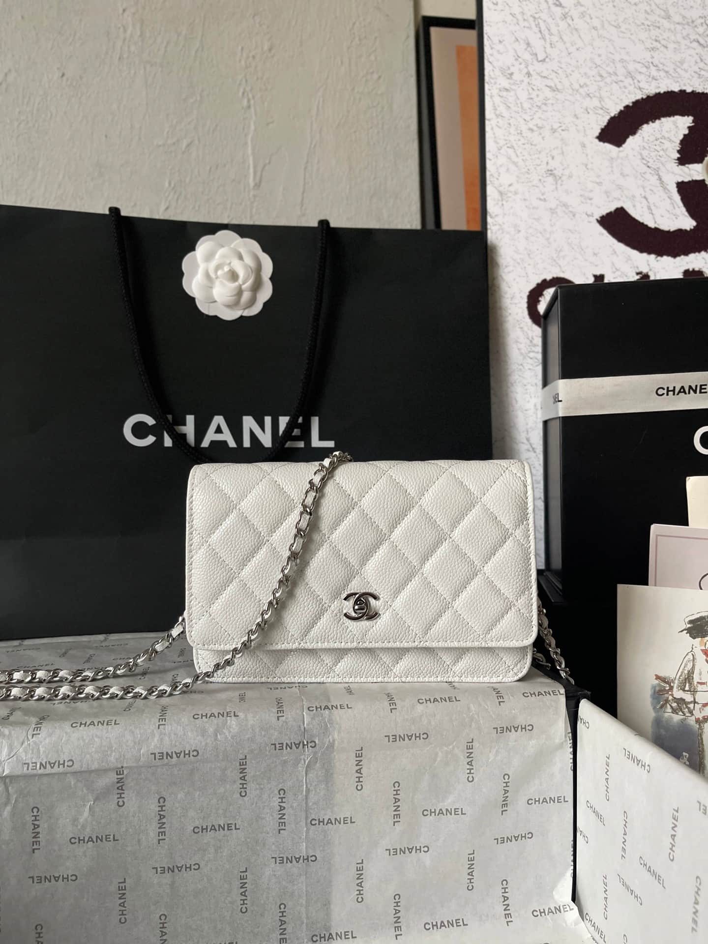 Chanel Classic Wallet on Chain Grained Shiny Calfskin & Silver-Tone Metal AP4241 White A