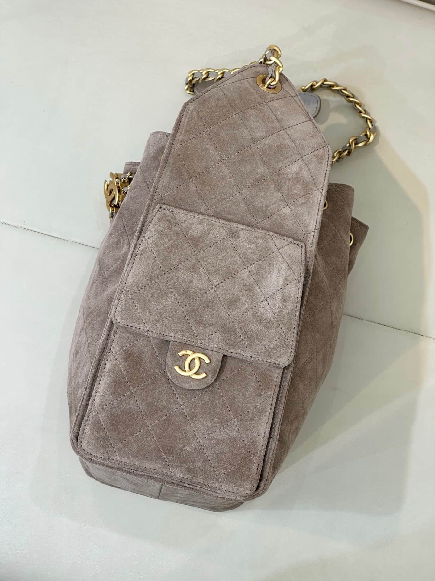 Chanel 25 Medium Hobo handbag AS5311 Suede &Gold-tone Metal Brown TOP