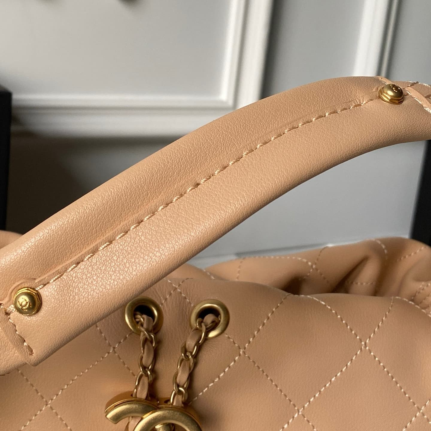 Chanel Hobo Handbag Calfskin & Gold-Tone Metal AS5976 Beige A