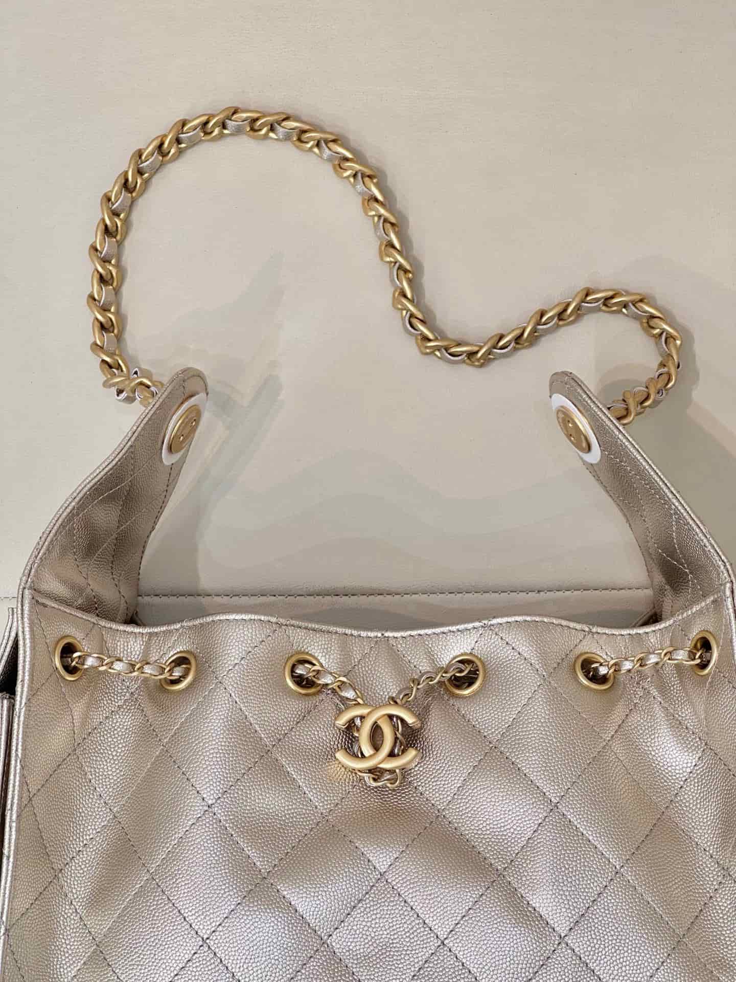 Chanel 25 Small Hobo handbag AS5293 Grained Calfskin & Gold-tone Metal Silver TOP