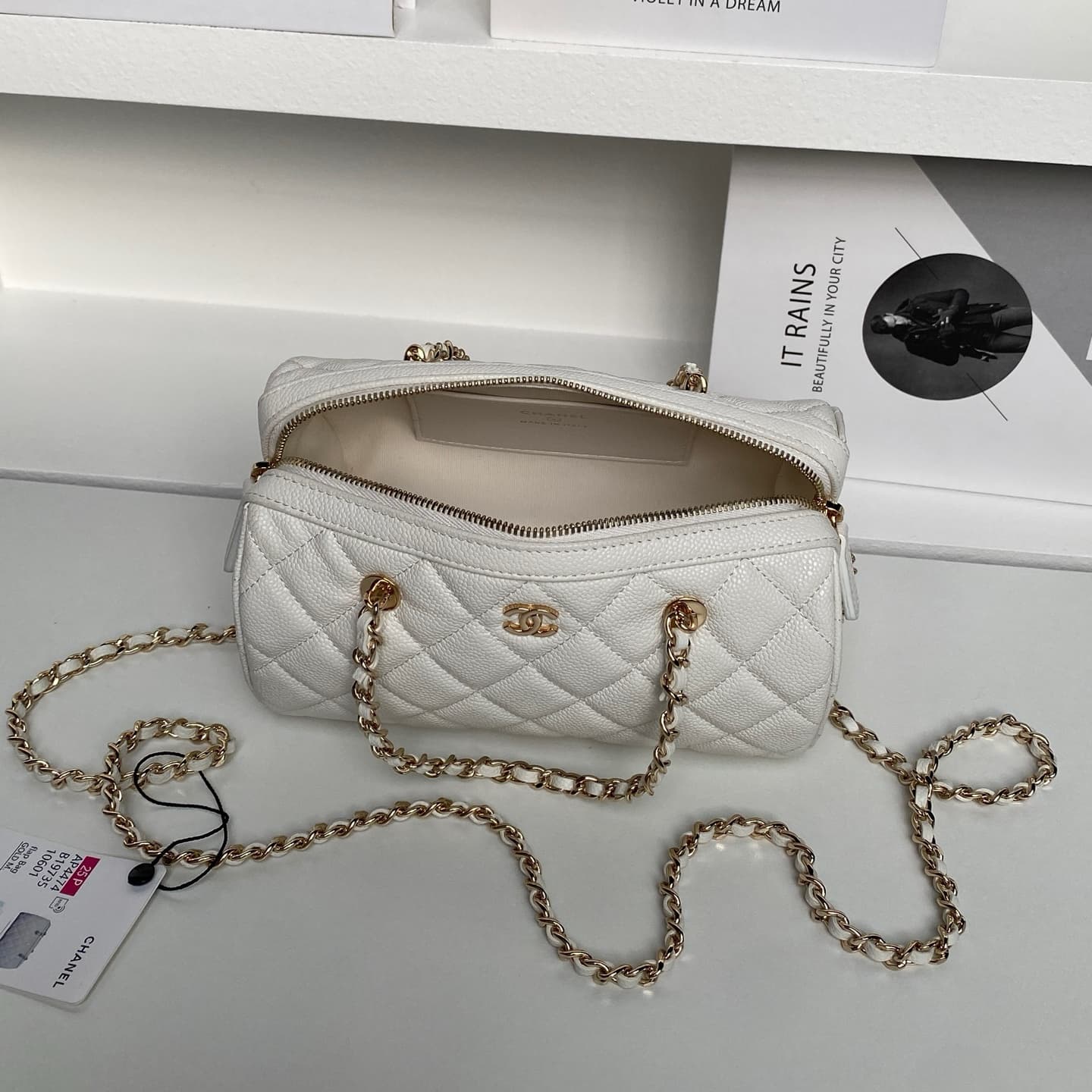 Chanel Classic Clutch with Chain Grained Calfskin & Gold-Tone Metal White AP4474 High