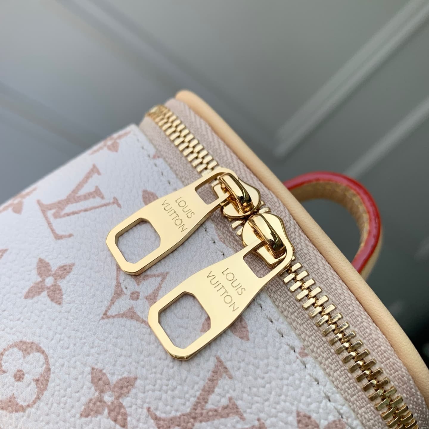 Louis Vuitton Micro Vanity Case Dune Beige Monogram coated canvas M03812 High