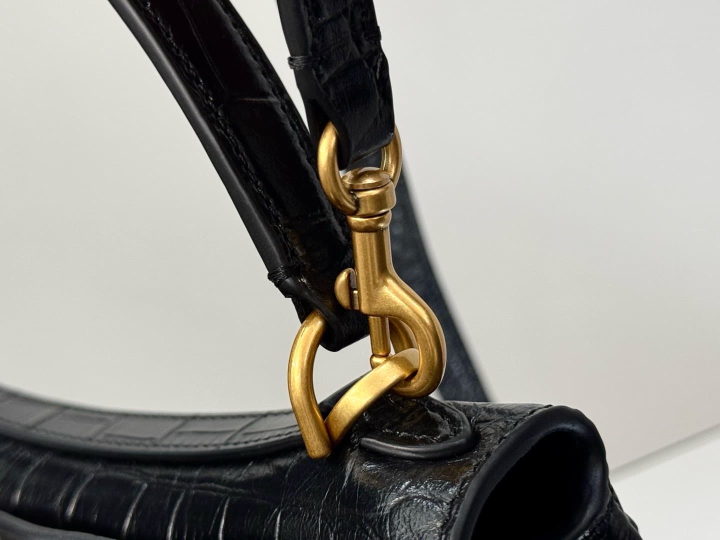 Balenciaga Rodeo Medium Bag in Black Crocodile Embossed Calfskin With Gold-Tone Metal TOP