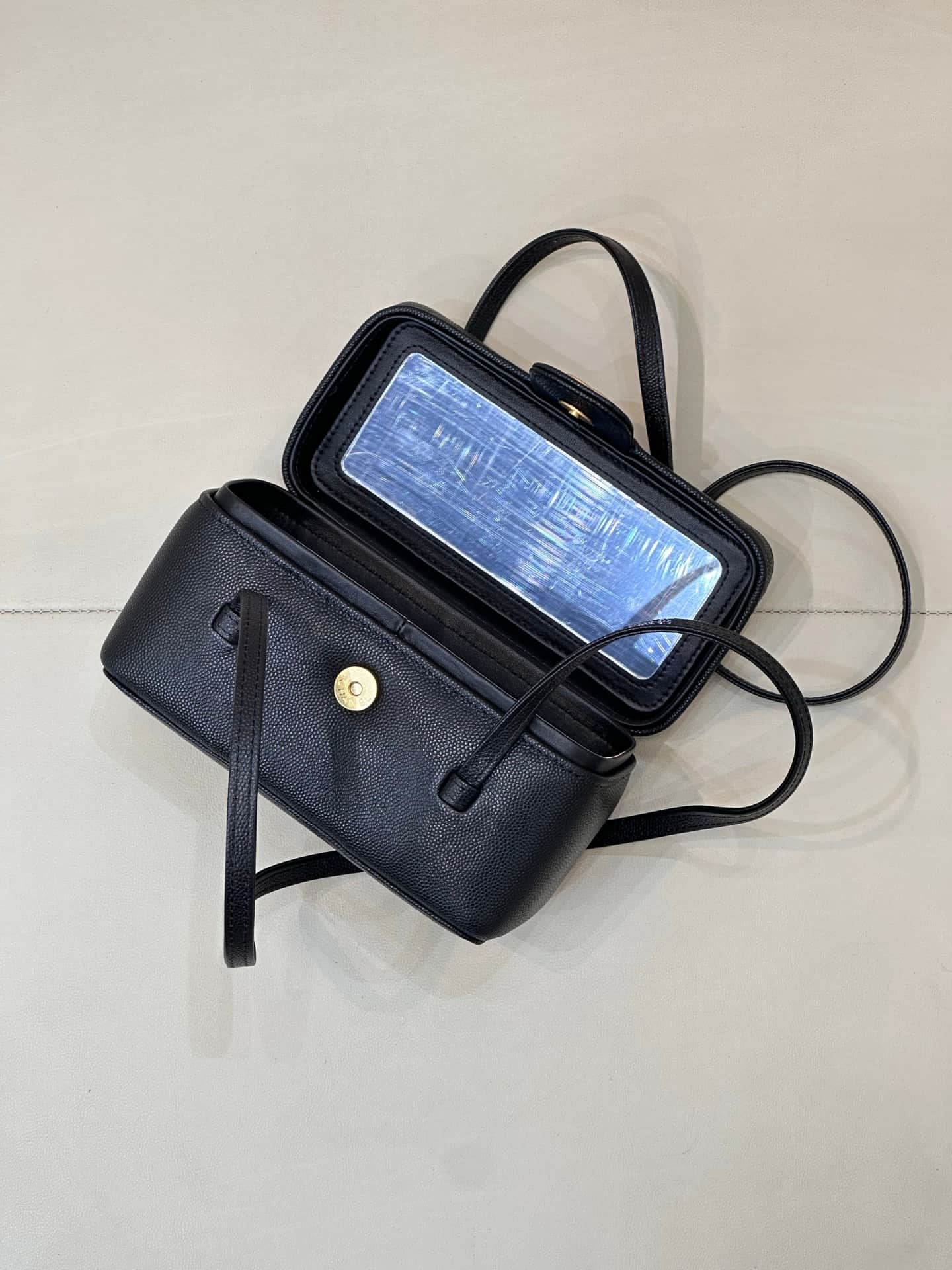 Chanel Long Vanity with Leather Strap Grained Shiny Calfskin & Gold-Tone Metal Black AP5067 TOP