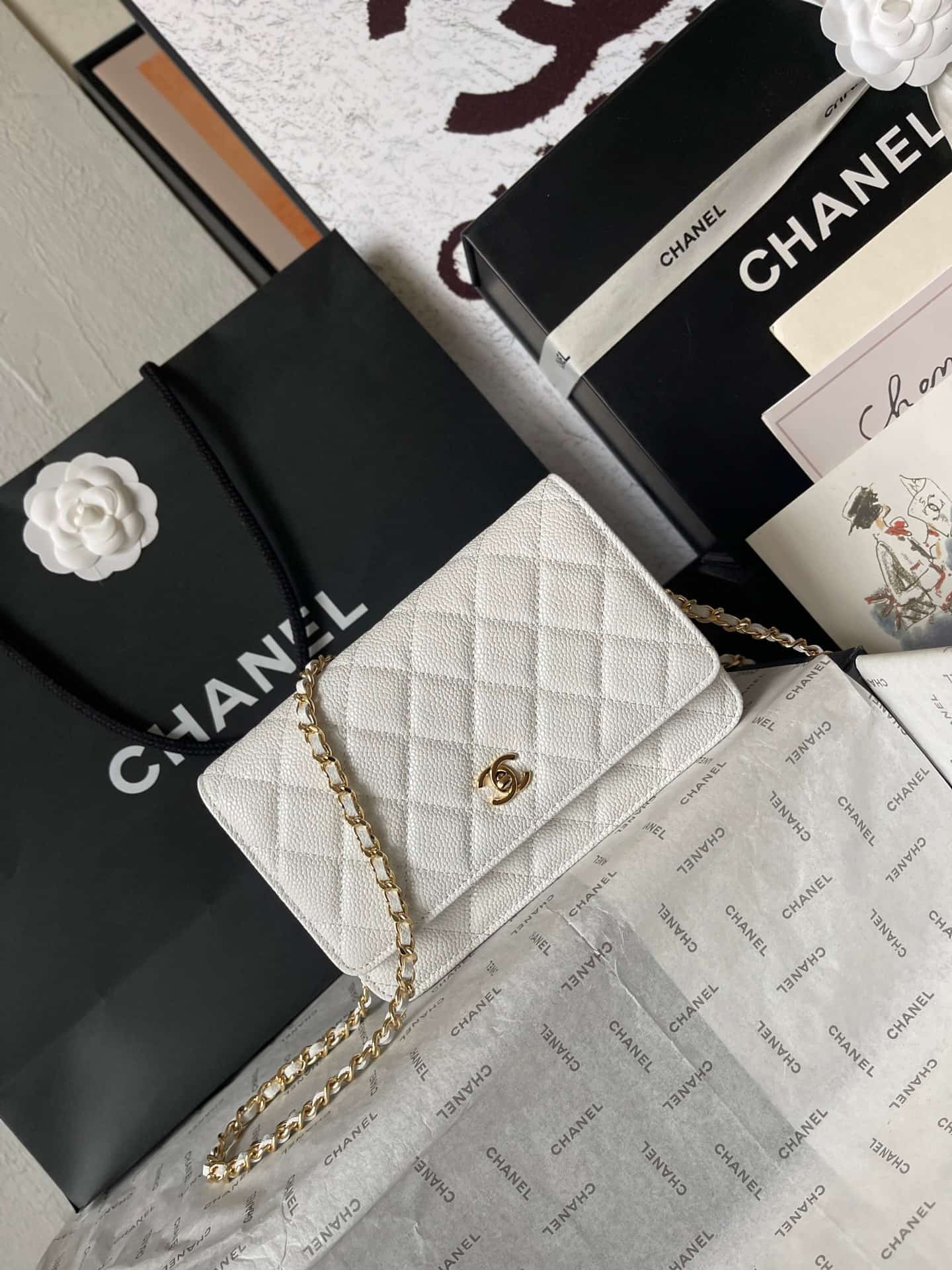 Chanel Classic Wallet on Chain Grained Shiny Calfskin & Gold-Tone Metal AP4241 White A