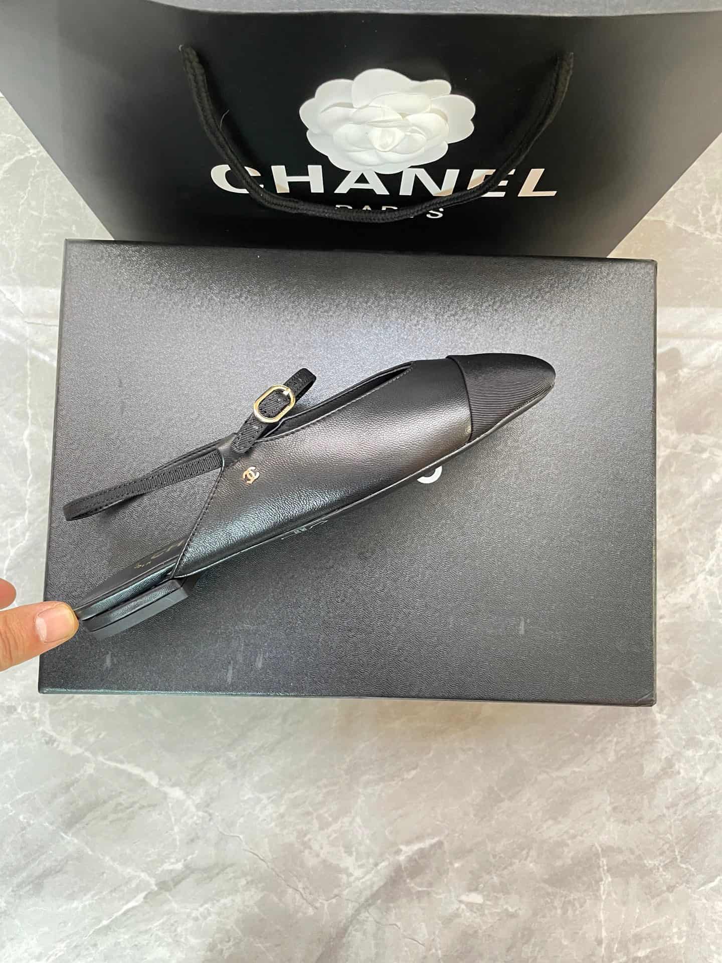 Chanel CC slingback flats women