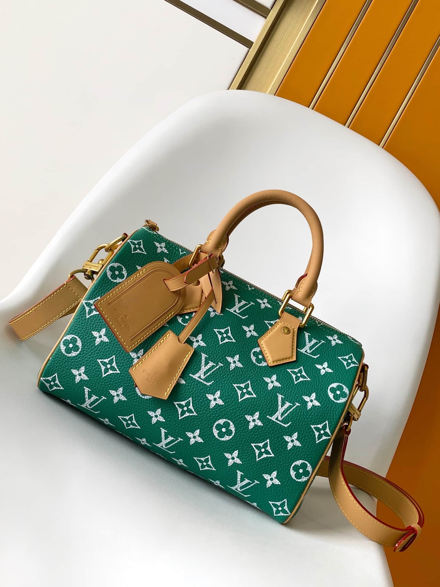 Louis Vuitton Speedy P9 Bandoulière 25 Green Soft calfskin M24423 High