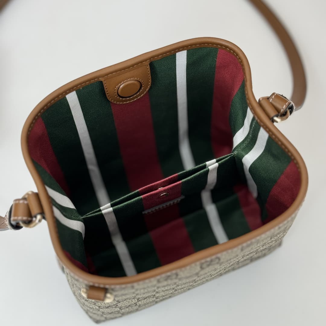 Gucci GG Emblem small bucket bag 815118 High