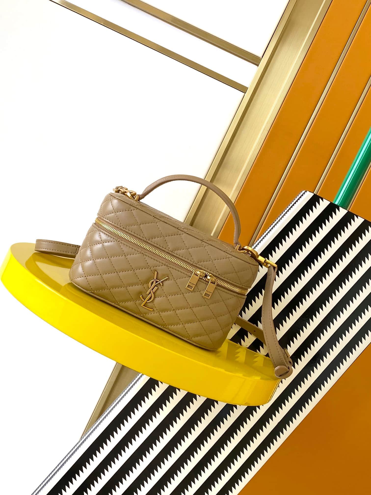 GABY VANITY BAG LAMBSKIN Beige High