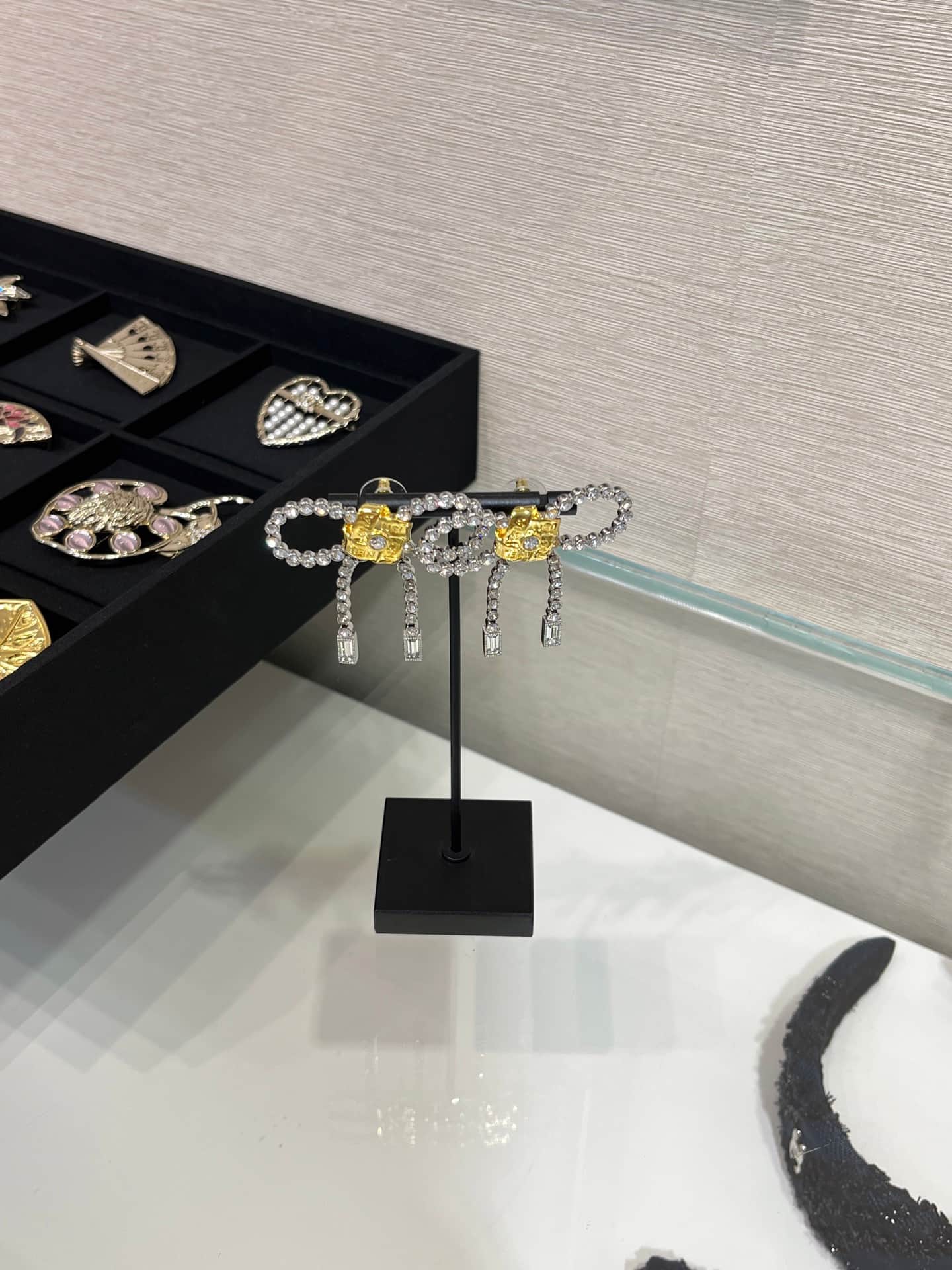 Chanel Ribbon Motif Earrings High