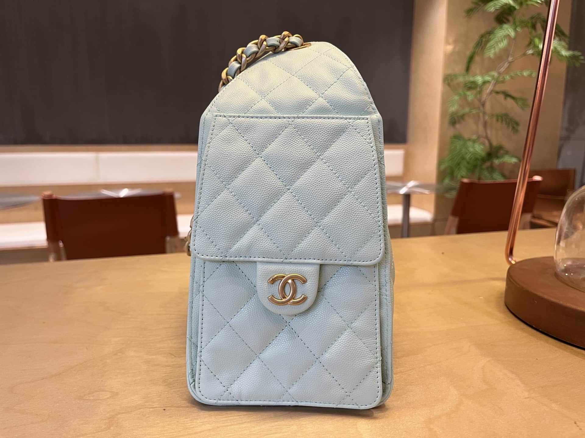 Chanel 25 Small Hobo handbag AS5293 Grained Calfskin & Gold-tone Metal Green A