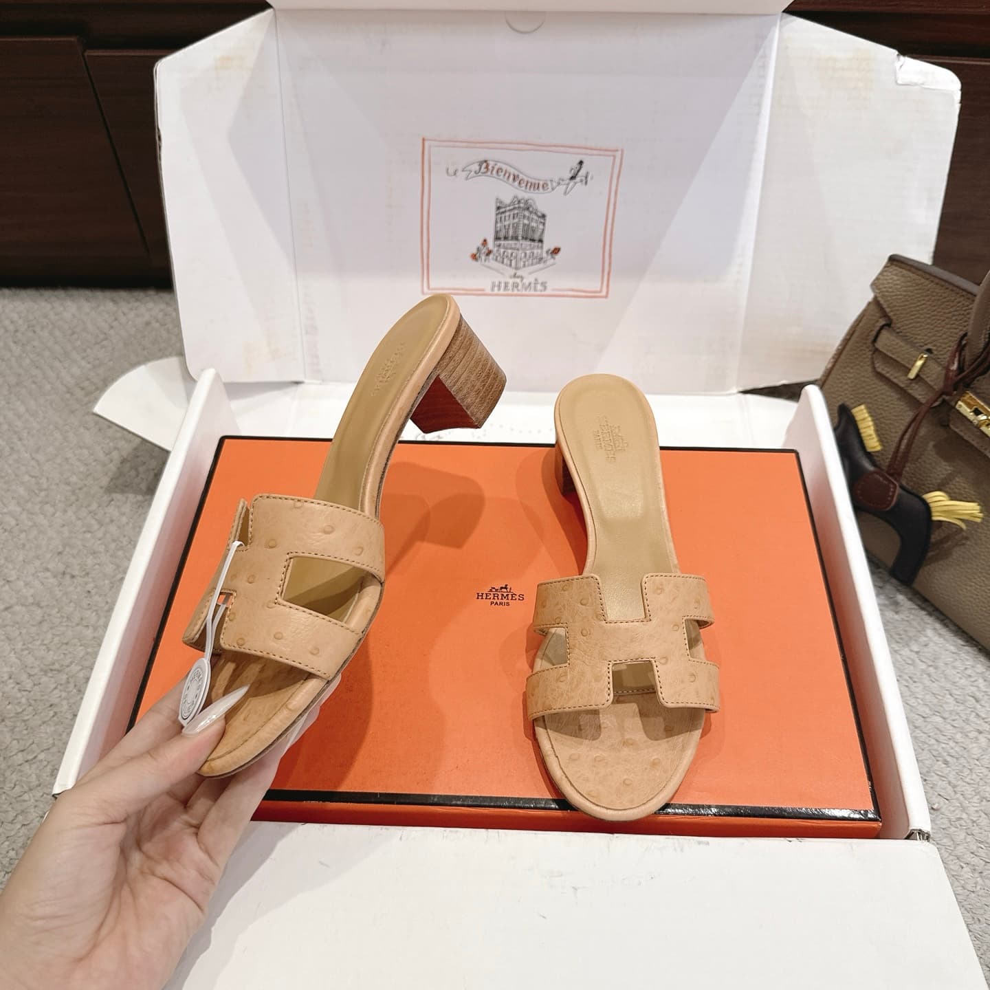 Hermès Oasis Ostrich Leather Sandal Shoes Women