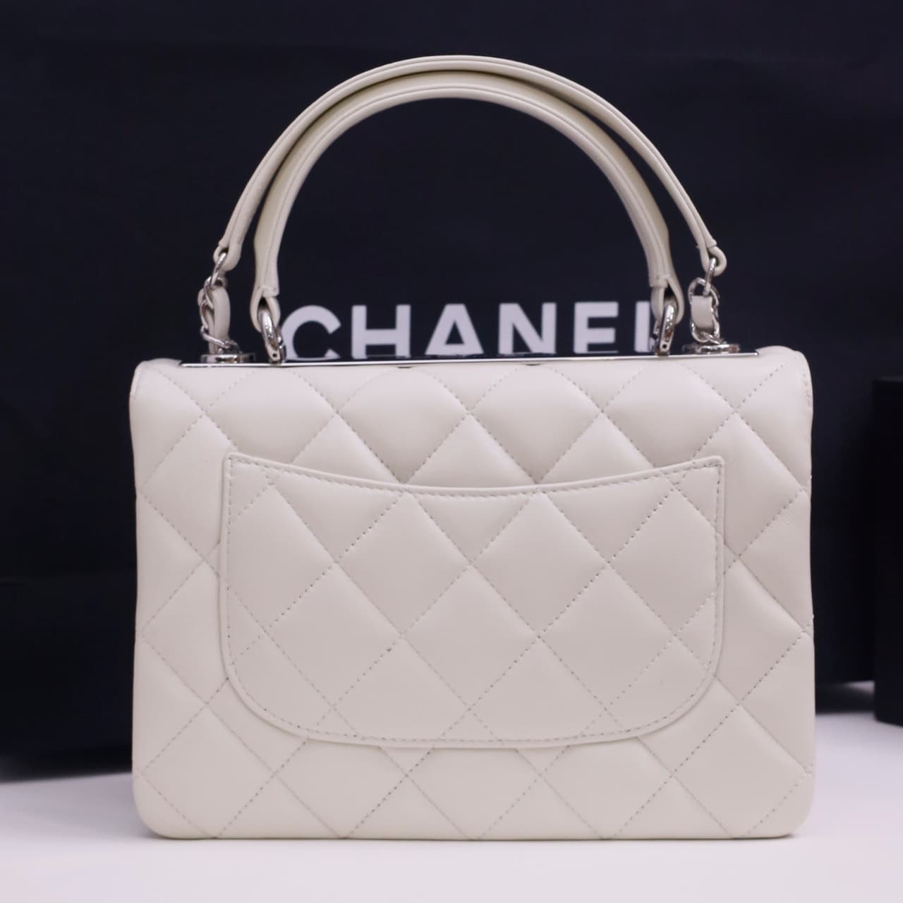 SMALL FLAP BAG WITH TOP HANDLE Lambskin Silver Metal White A