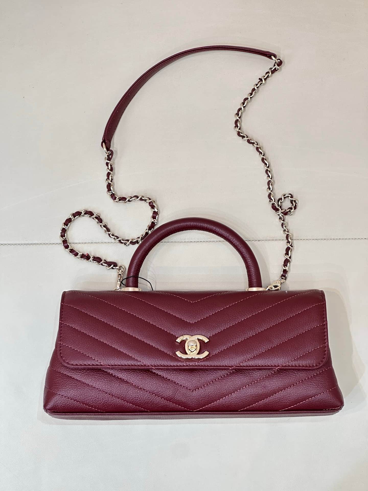 Chanel Maxi Flap Bag with Top Handle Grained Calfskin& Gold-Tone Metal AS6091 Claret TOP