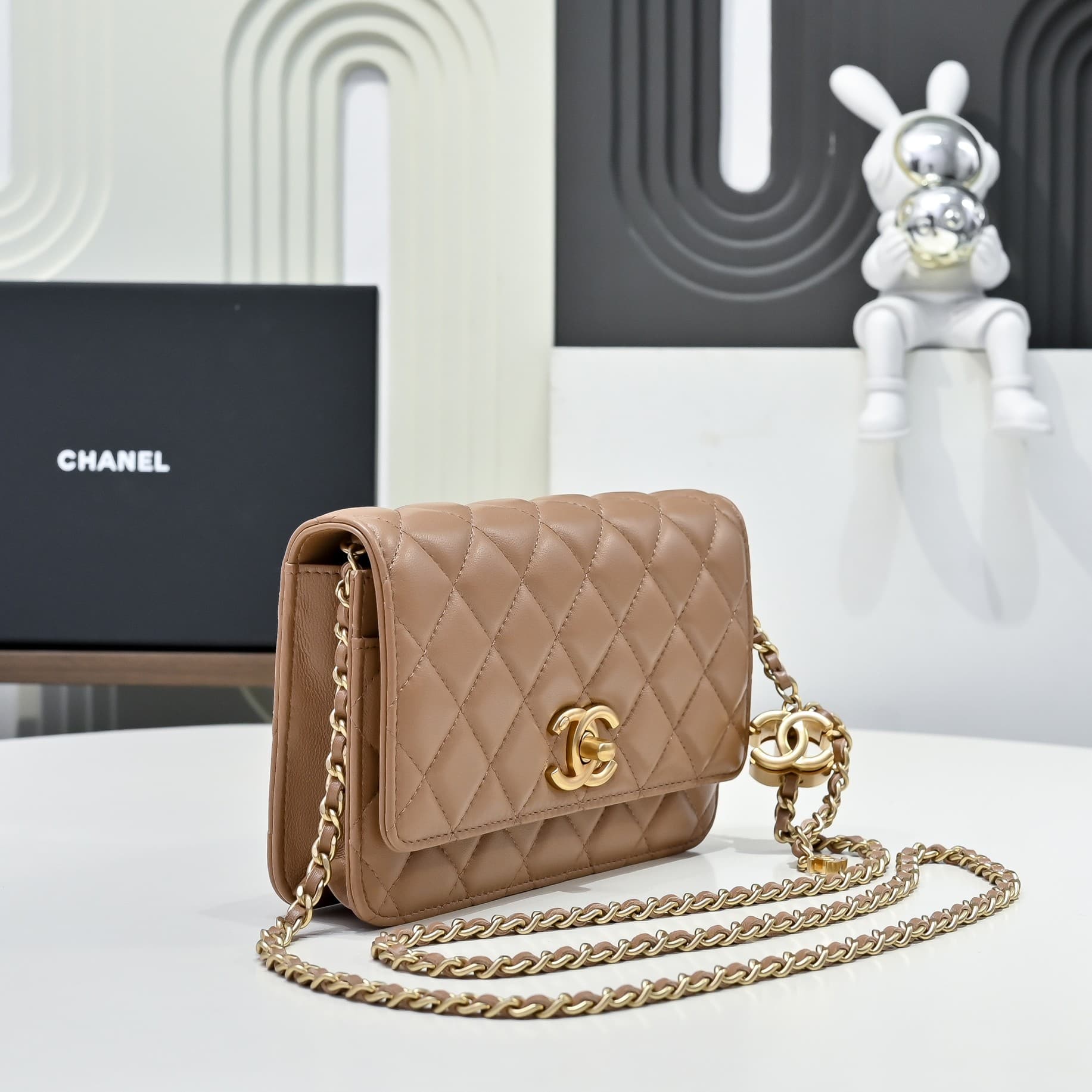 Chanel Wallet on Chain Quilted Leather  & Gold-Tone Metal Caramel AP3938 High