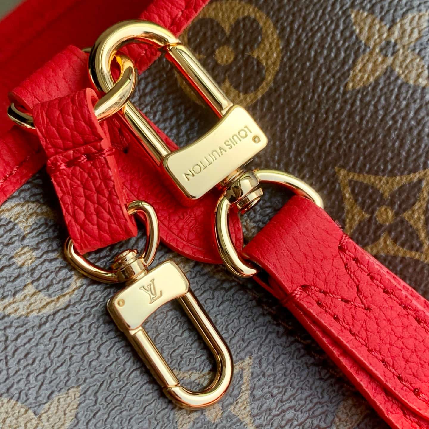 Louis Vuitton Neverfull Inside Out BB Monogram/Sari Red M28318 High