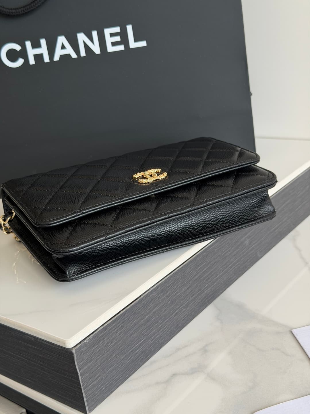 Chanel Wallet on Chain Shiny Grained Calfskin Strass & Gold-Tone Metal Black AP5073 High