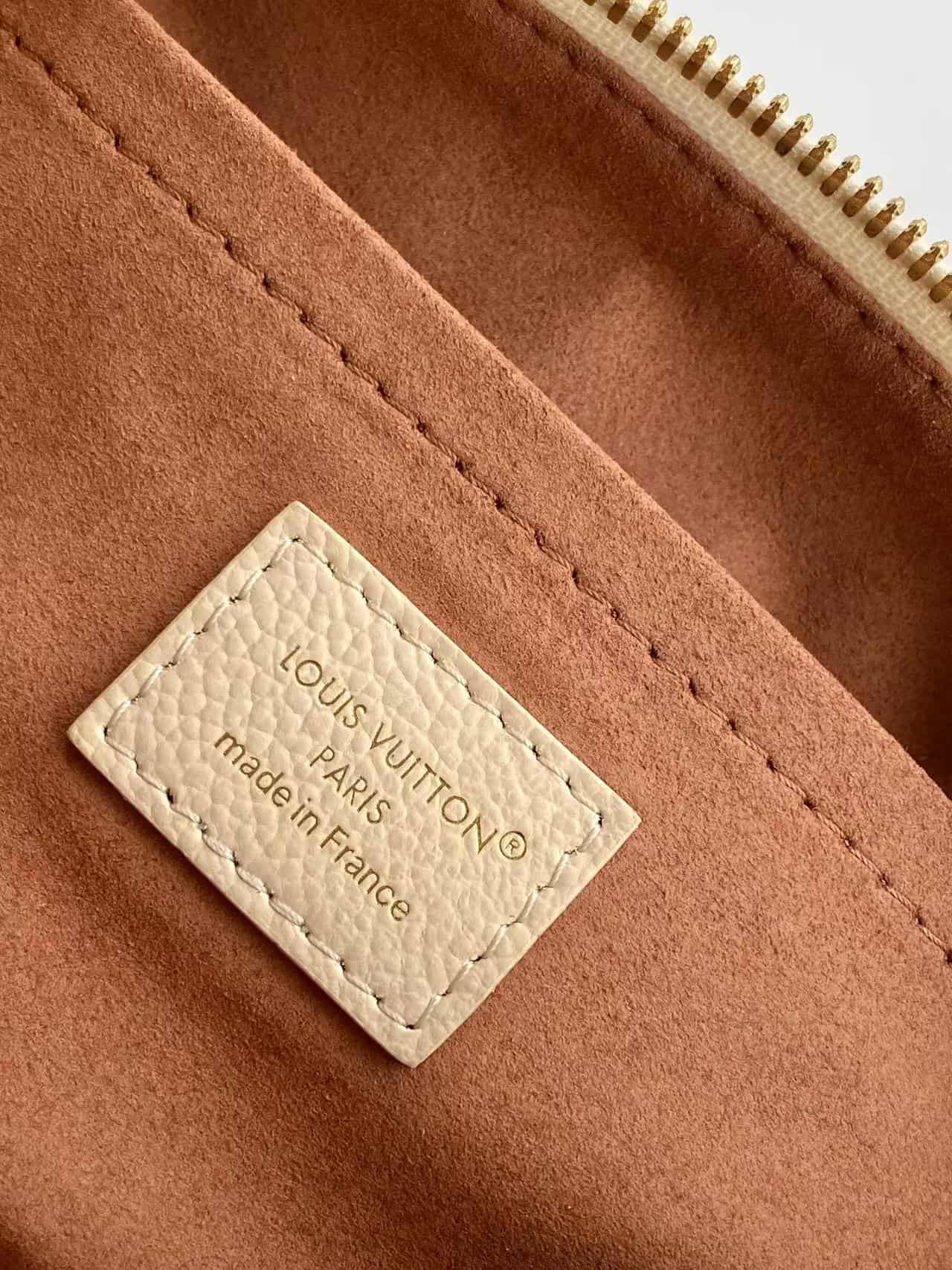 Louis Vuitton Onthego East West Light Bliss Couture Cowhide leather M29487 High
