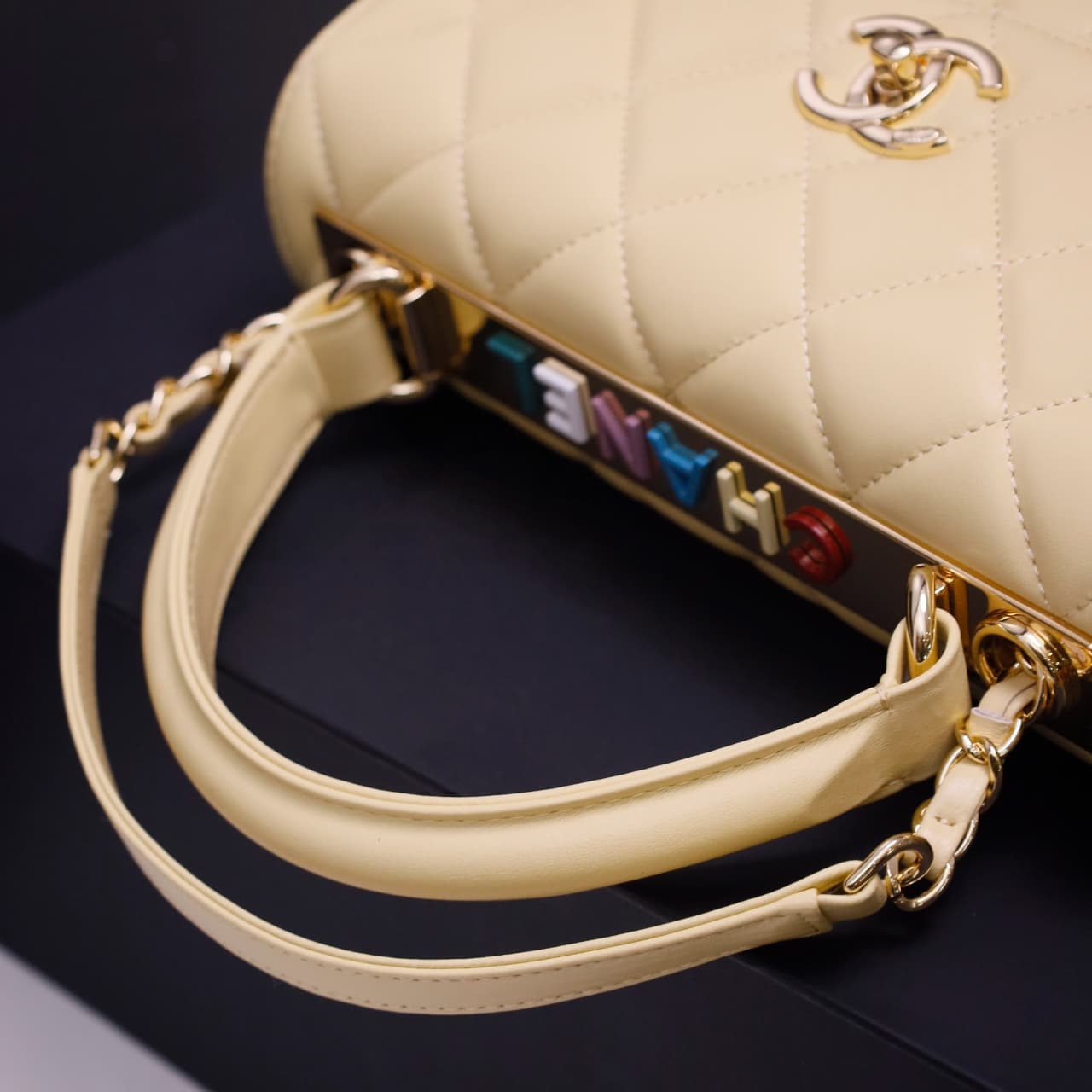 SMALL FLAP BAG WITH TOP HANDLE Lambskin Gold Metal Light Yellow A